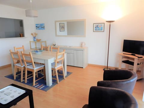 Bel appartement 2 chambres au centre-ville de PERROS-GUIREC - Ref 926 Apartment in Perros-Guirec