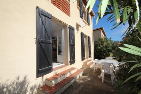 Balcony/Terrace, Dining area