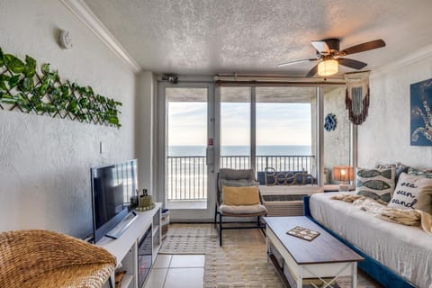 Top-Floor Beach Condo with 2 Oceanfront Balconies! Condo in Daytona Beach Shores
