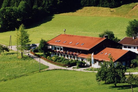 Gschwendtnerhof App17 Blum Apartment in Aschau im Chiemgau