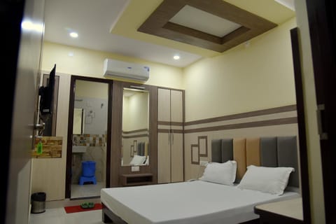Hotel Shri Gourav Hotel in Punjab