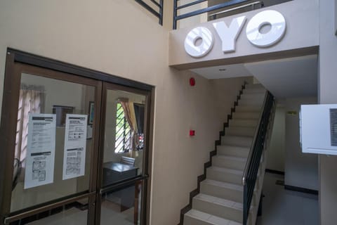 Super OYO 604 Chateau Cinco Dormitel Hôtel in Davao City