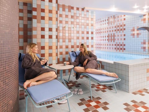 Spa and wellness centre/facilities, Swimming pool