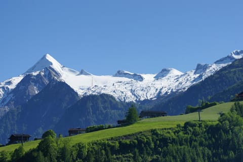 View (from property/room), Mountain view