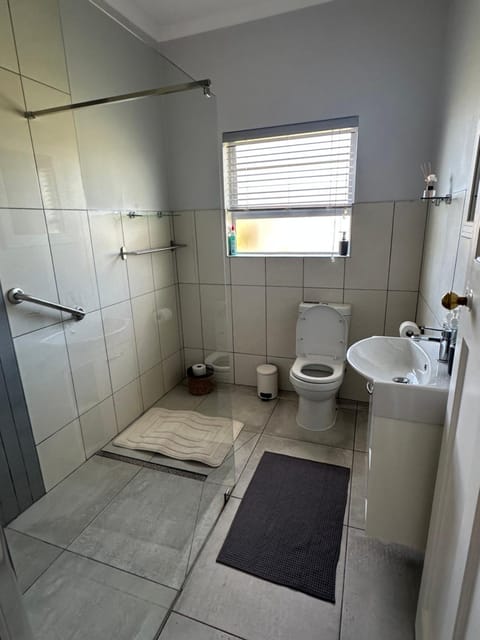 Wave n' Sea House in Western Cape