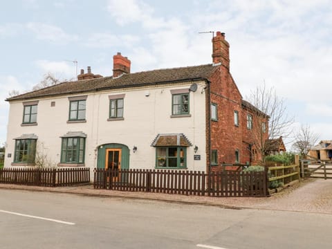 Bellamour End Cottage House in East Staffordshire District