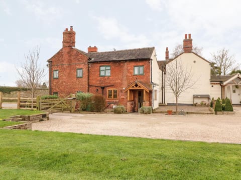 Bellamour End Cottage House in East Staffordshire District