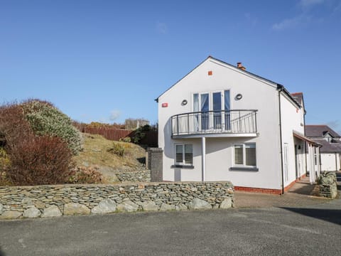 Bay View House in Trearddur Bay