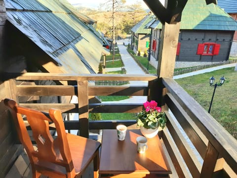 Balcony/Terrace, Seating area, Mountain view, children, older children