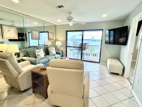 Bayview 82 condo Apartment in Orange Beach