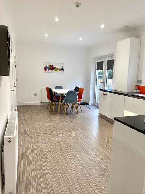 Leworin Apartment in Stirling