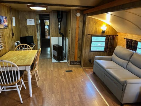 Grandview Cabins & RV Resort Cabin in South Fork