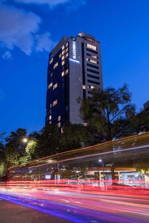 Property building, Facade/entrance