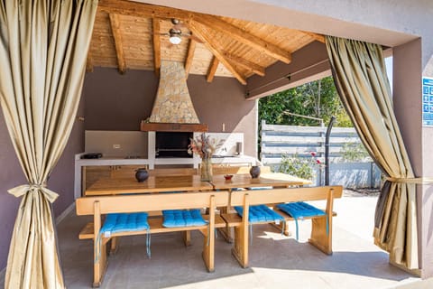 Five bedroom villa Emily with pool in Medulin Villa in Medulin