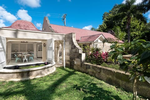 Property building, Balcony/Terrace