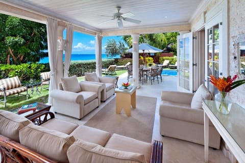 Westhaven by Blue Sky Luxury Villa in Saint James