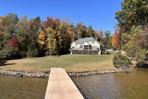 Tranquil Point Casa in Lake Anna