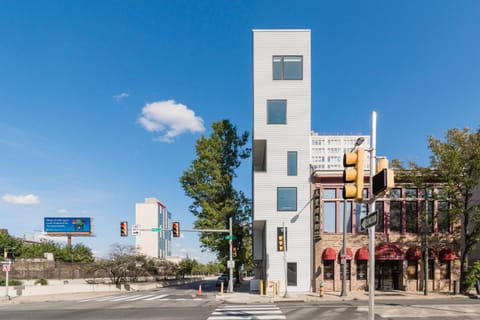 Property building, Facade/entrance