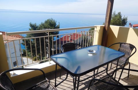 Studios Stefania Apartment in Halkidiki