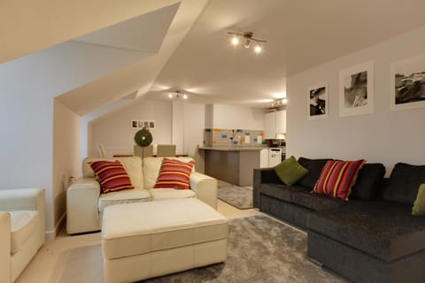 Modern Spacious Apartments Apartment in East Hertfordshire District