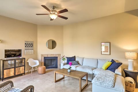 Tucson Townhome 11 Mi to Dtwn - Long-Term Stays! Haus in Catalina Foothills