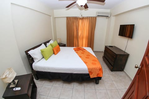 Acuarium Suite Resort Hotel in Santo Domingo Este