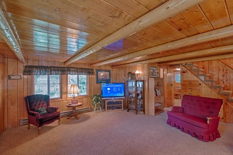 Grandma's Cabin Yellowstone Vacation Home Casa in Island Park