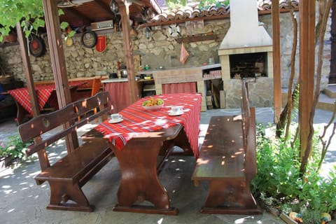 Emona Guest House Bed and Breakfast in Nessebar