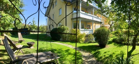 Apartment Daniela Condo in Radolfzell