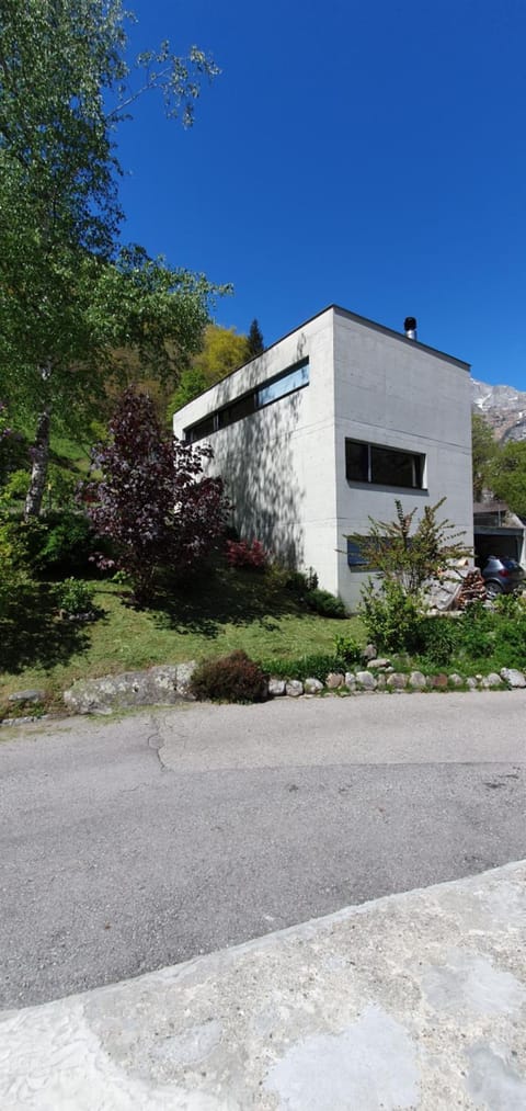 Property building, Natural landscape