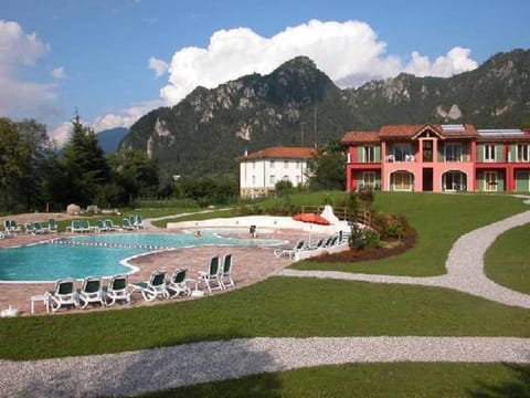 Vico Large + Sweet Resort in Idro