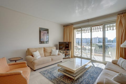 85 sqm 3 Bdrm Apartment Pointe Croisette-Beaches by Olidesi Apartment in Cannes