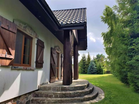 Property building, Spring, Day, Garden, Garden view