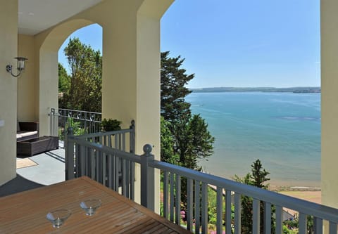 Astor House Condo in Torquay