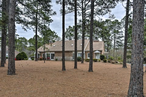 Pinehurst Condo about 2 Miles to Downtown and Resort! Condo in Pinehurst