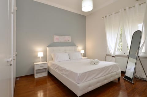 Plaka, Apartment in the old historical neighborhood of Athens Apartment in Plaka