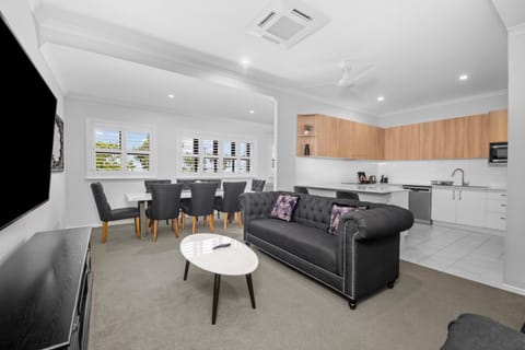 CocoBrew Boutique Apartments Condo in Rockhampton