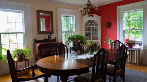 Enfield Manor Bed&Breakfast and Vacation Rental Bed and Breakfast in Finger Lakes