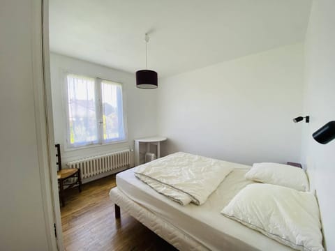 Maison Spacieuse à Carnac - 4 Chambres, Terrasse et Jardin, Proche Plage et Commerces - FR-1-377-45 House in Carnac