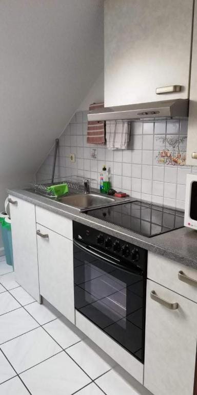 kleine, günstige Monteurwohnung in Zwickau Apartamento in Zwickau