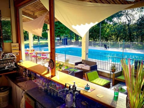 Lounge or bar, Pool view