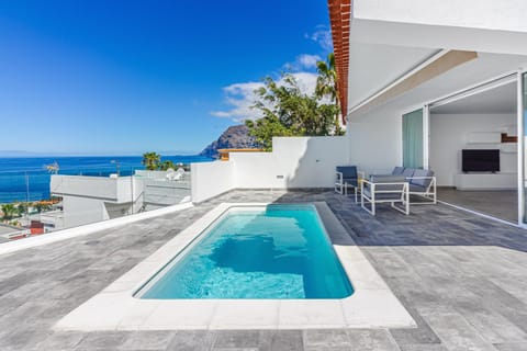 Magnífico Bungalow con Vista Panorámica y Piscina Privada House in Acantilados de Los Gigantes