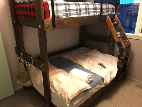 bunk bed