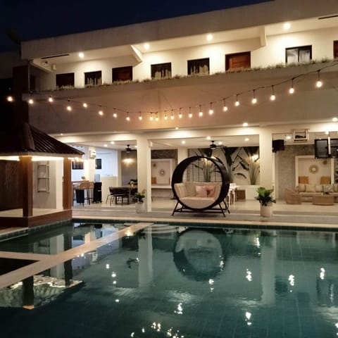Relaxscape Resort house in Calamba