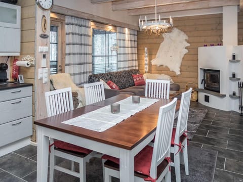 Holiday Home Kesärinne14 by Interhome House in Lapland