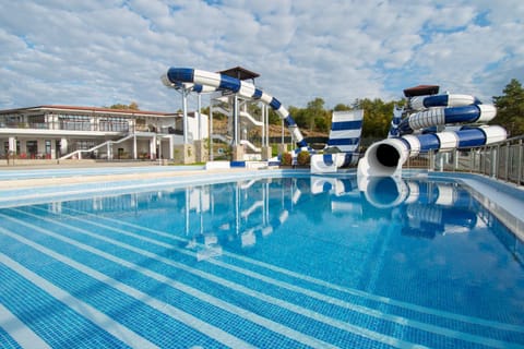 Nevis Resort & Aqua Park - All Inclusive Resort in Sunny Beach