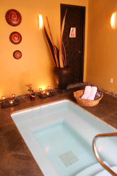 Hot Tub, Spa and wellness centre/facilities