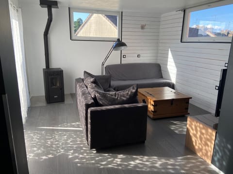 Activities, Living room