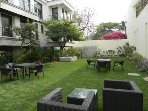 76 Friends Colony Bed and Breakfast in New Delhi