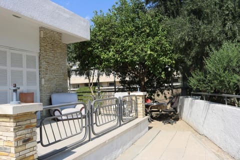 Patio, Balcony/Terrace